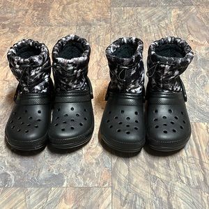 black fuzzy crocs